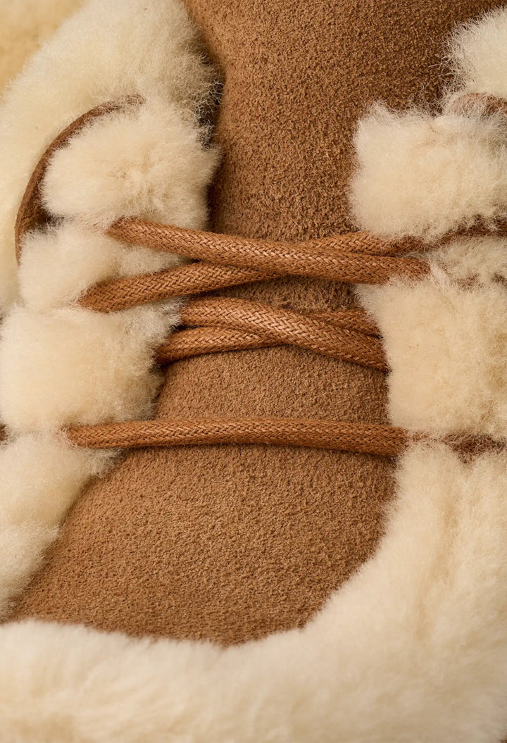 Women's Classic Esmee Lace Up Boot - GLAM MODA