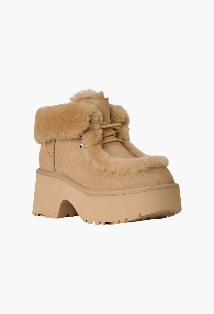 Women's Classic Esmee Lace Up Boot - GLAM MODA