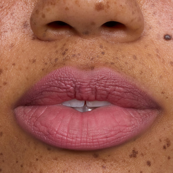 Cloud Whip Liquid Lipstick - Blurring Liquid Lipstick - GLAM MODA
