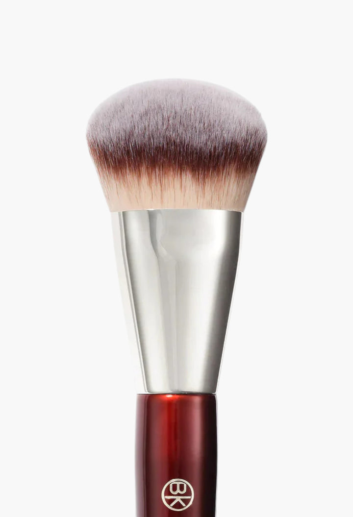 Makeup brush for flawless finish - GLAM MODA