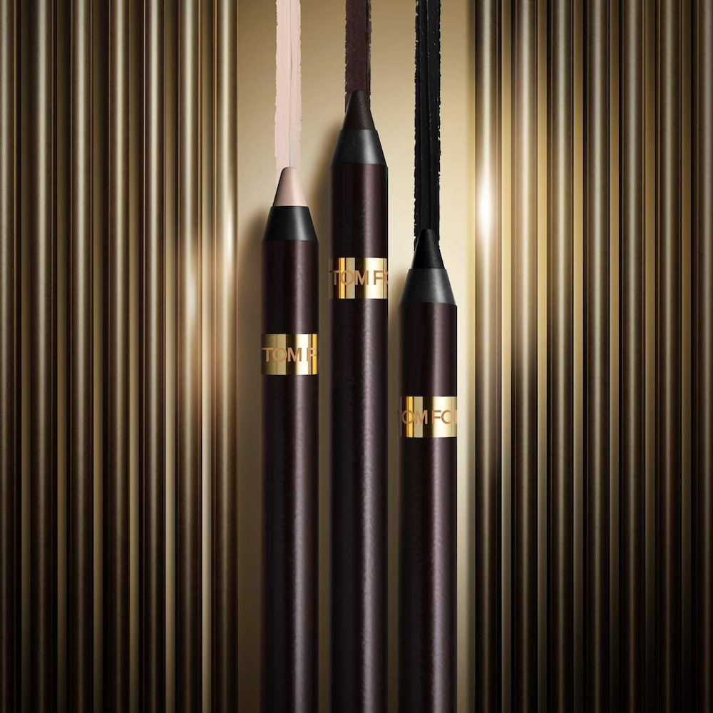 Gel Eyeliner Pencil with Smudge-Proof Longwear - GLAM MODA