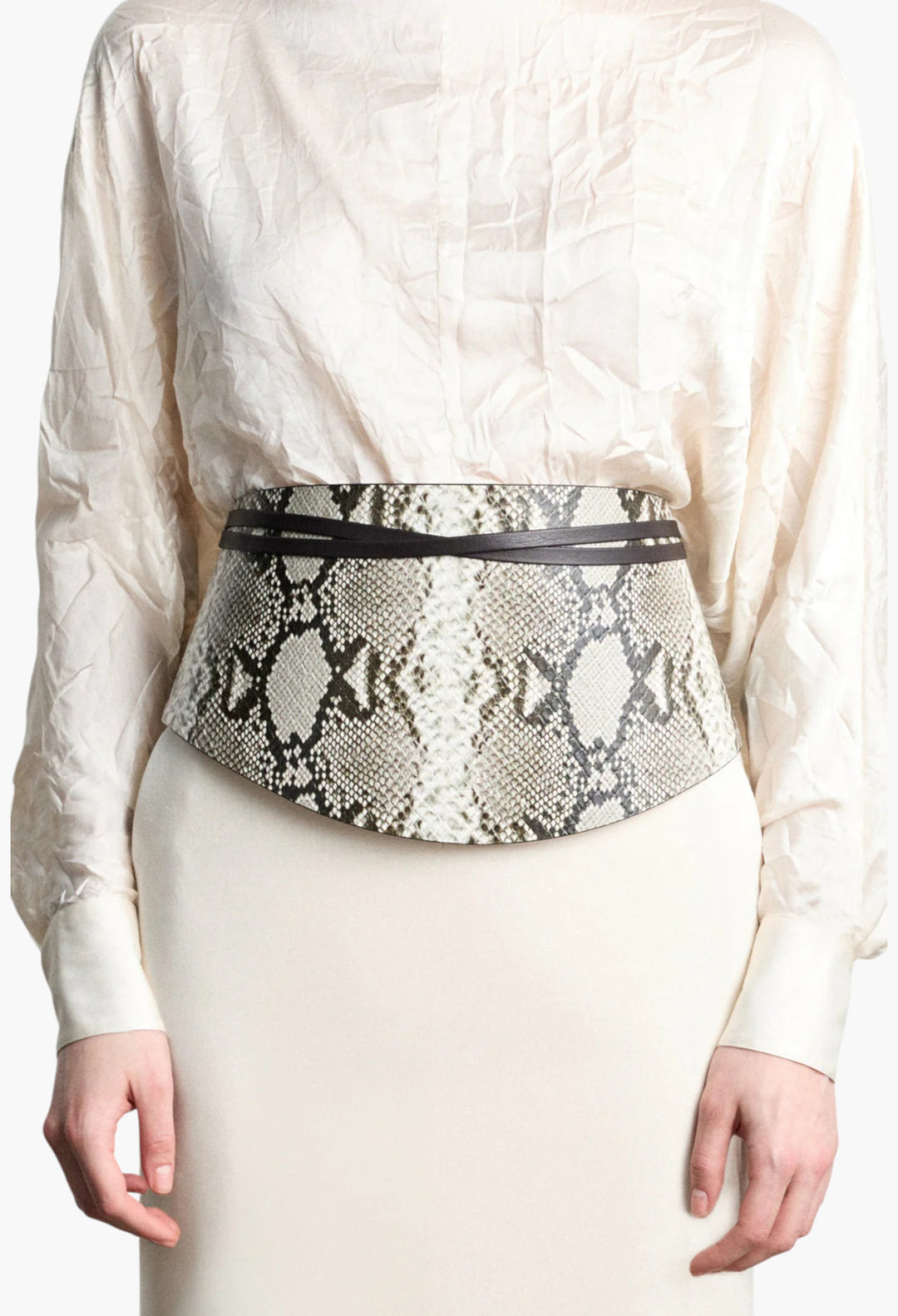 Undone Corset Suede - GLAM MODA