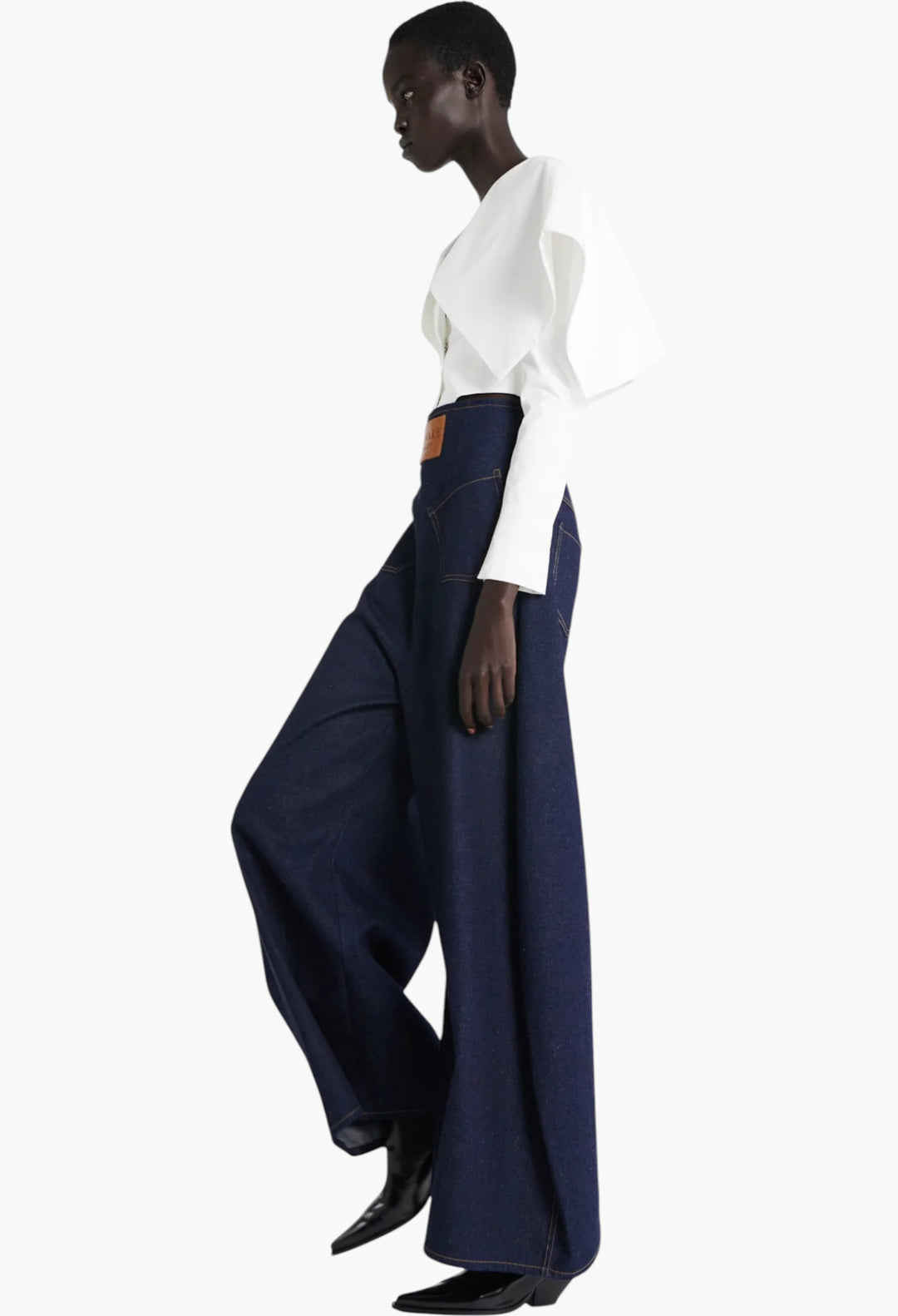 Rounded Back To Front Jeans Indigo Rinse Wash - GLAM MODA