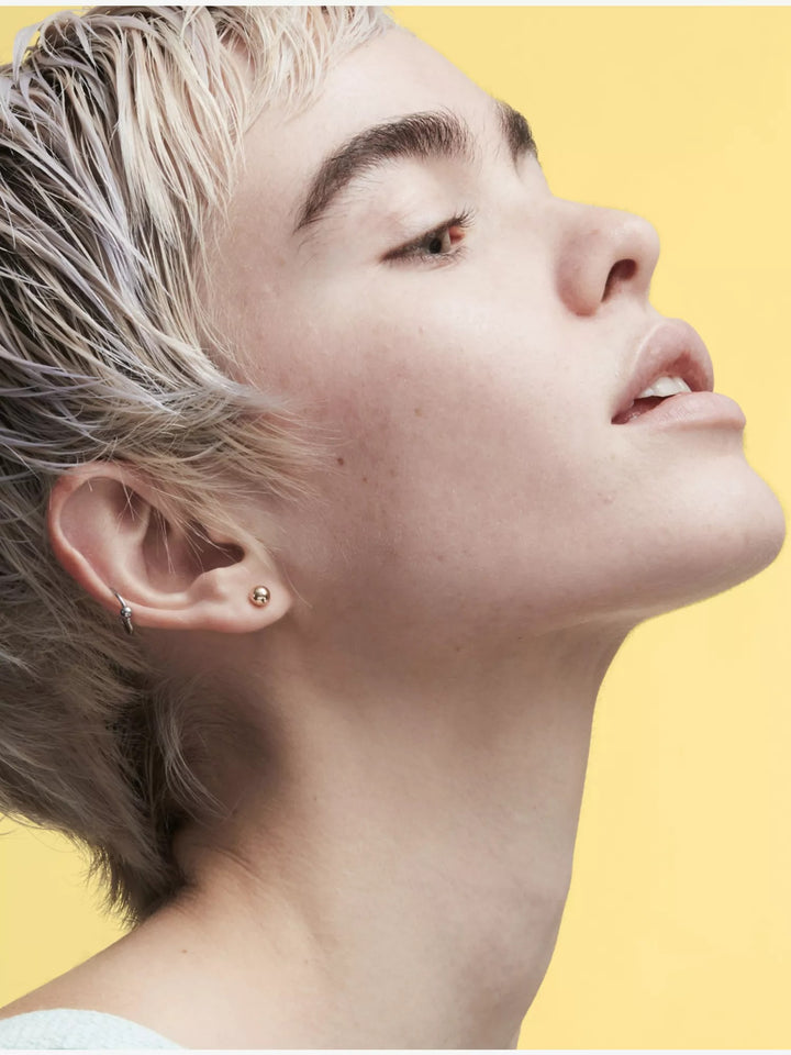 Studio Radiance Face And Body Radiant Sheer Foundation 50ml - GLAM MODA