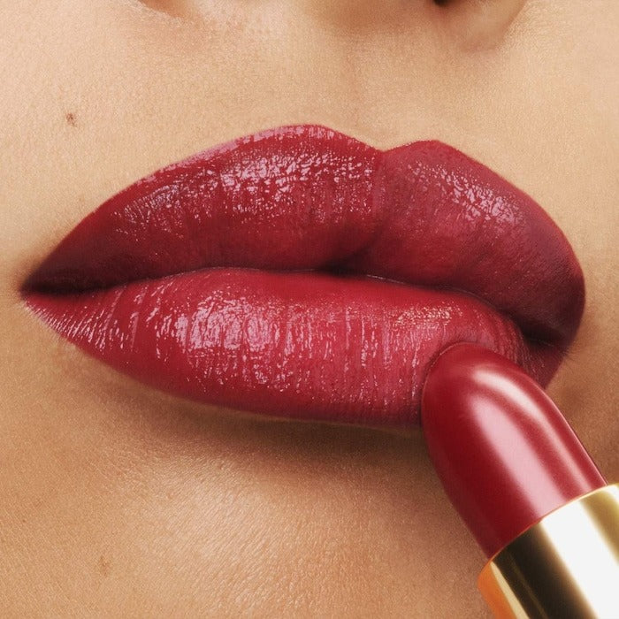 Runway Matte Lipstick Color with Hydrating, 12H Longwear - GLAM MODA