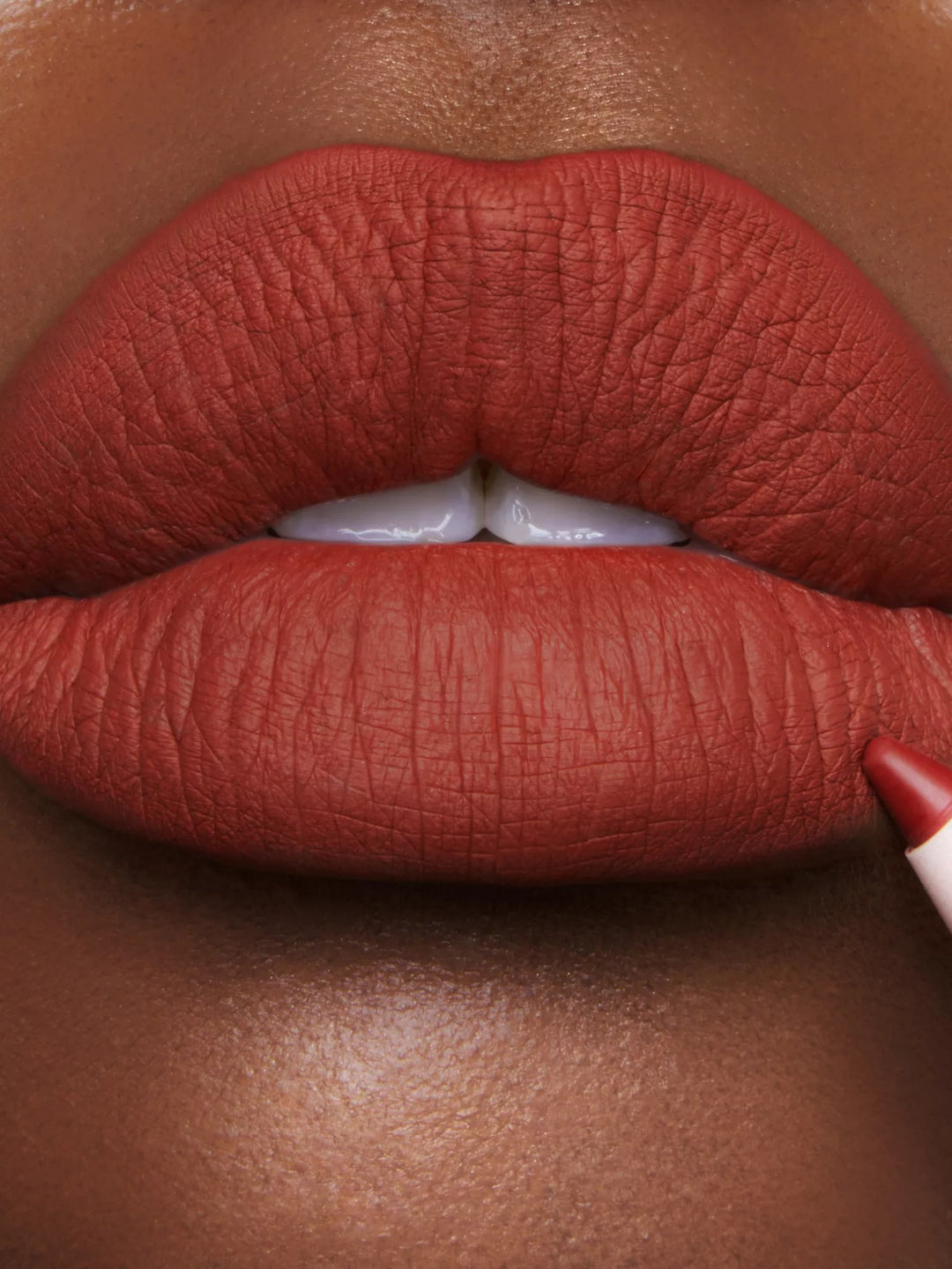 Lip Cheat Re-Shape & Re-Size Lip Liner - GLAM MODA