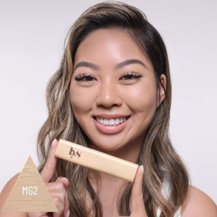 Triple Fix Blurring and Hydrating Skin Tint Foundation Stick - GLAM MODA