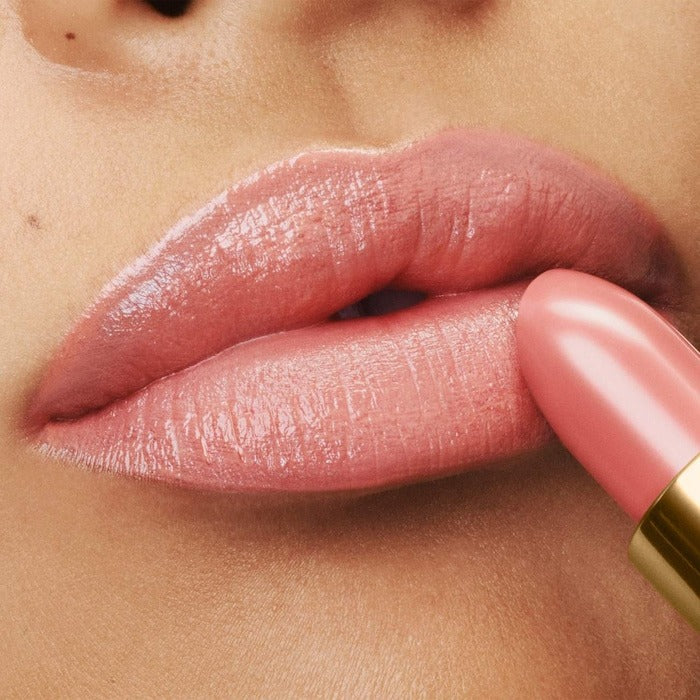 Runway Matte Lipstick Color with Hydrating, 12H Longwear - GLAM MODA