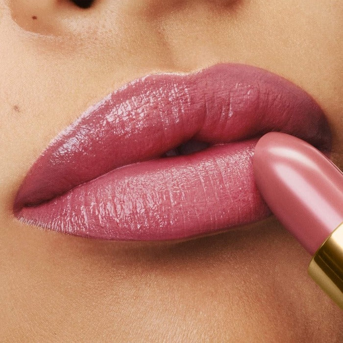 Runway Matte Lipstick Color with Hydrating, 12H Longwear - GLAM MODA