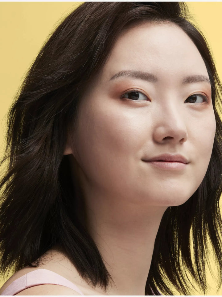 Studio Radiance Face And Body Radiant Sheer Foundation 50ml - GLAM MODA