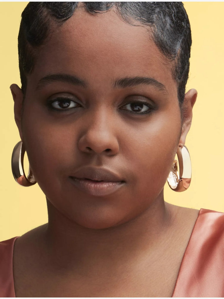 Studio Radiance Face And Body Radiant Sheer Foundation 50ml - GLAM MODA