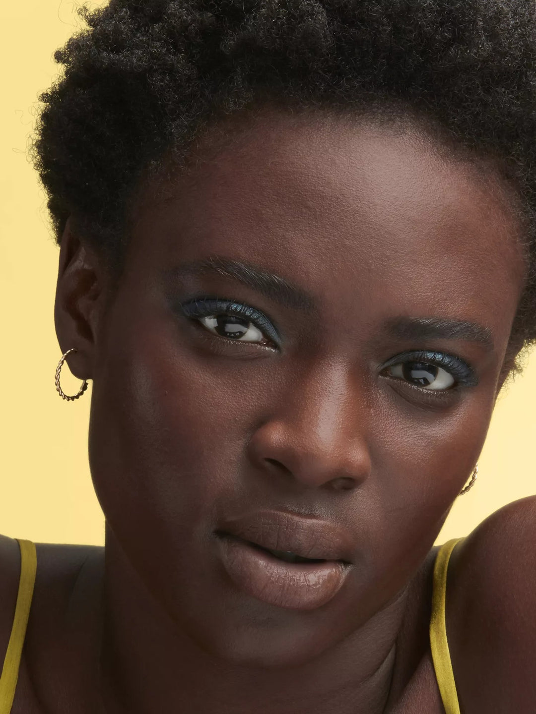 Studio Radiance Face And Body Radiant Sheer Foundation 50ml - GLAM MODA