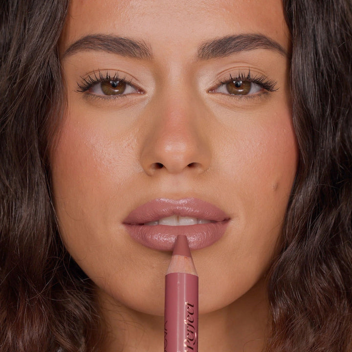 Pout Perfect Lipstick Pencil - GLAM MODA