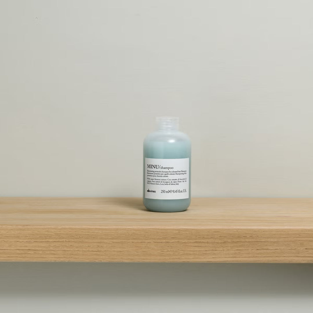 Davines MINU Illuminating Shampoo - GLAM MODA