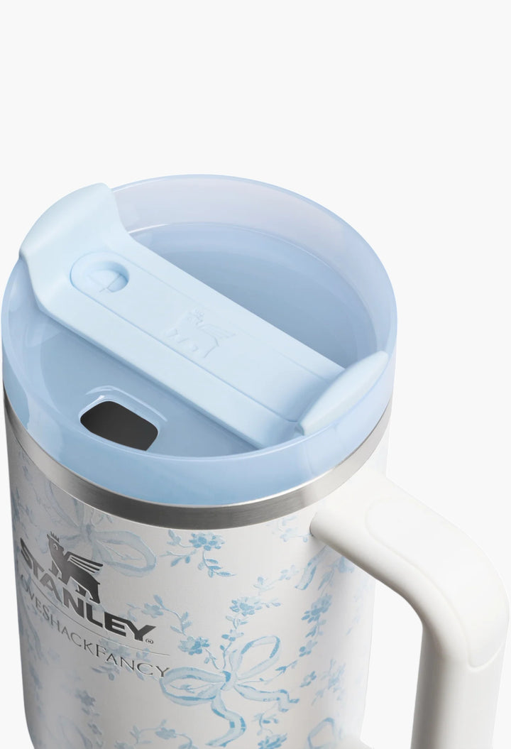 Stanley 1913 x LoveShackFancy Holiday Quencher® H2.0 FlowState™ Tumbler | 40 OZ - GLAM MODA