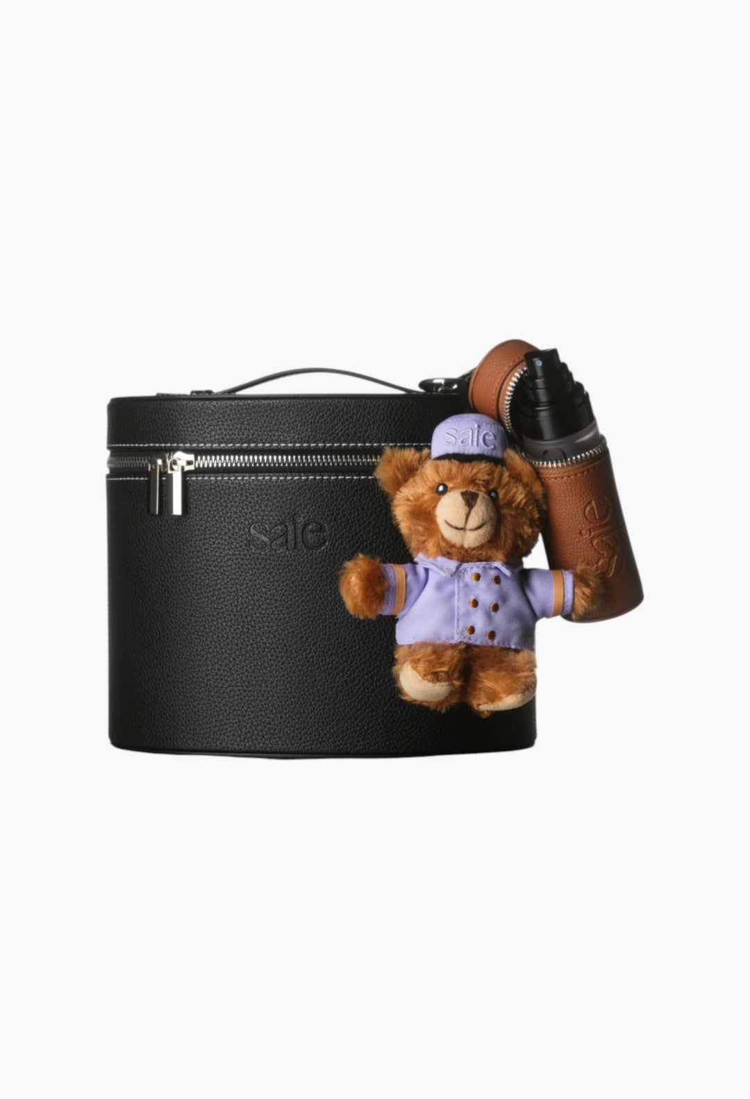 Saie The Bellhop Bear Keychain - GLAM MODA