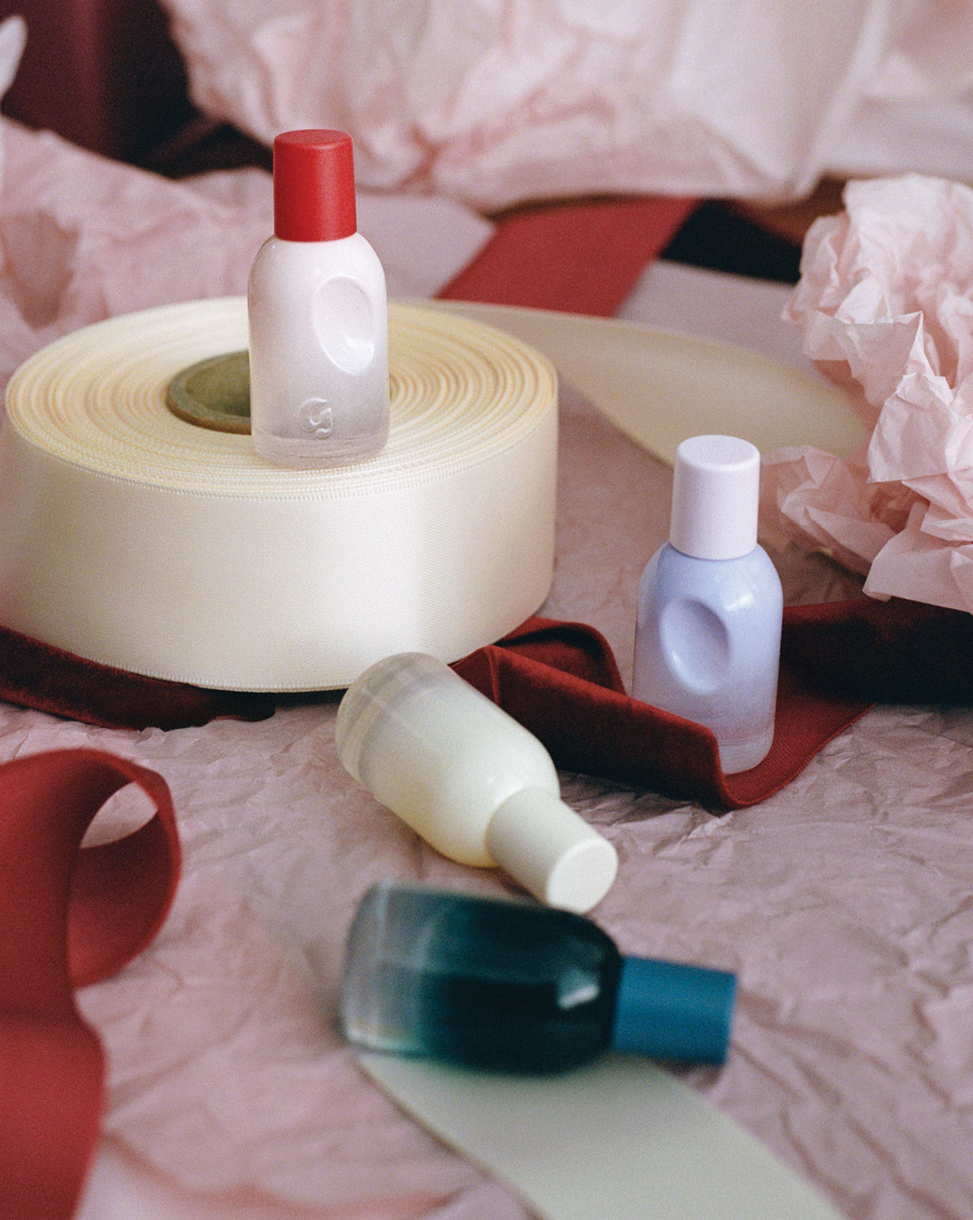 Glossier Mini Glossier You Wardrobe Kit