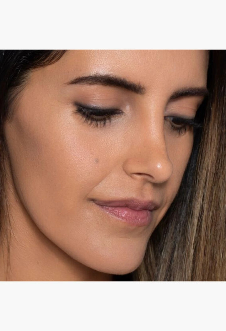 Clean Line Gel Liner