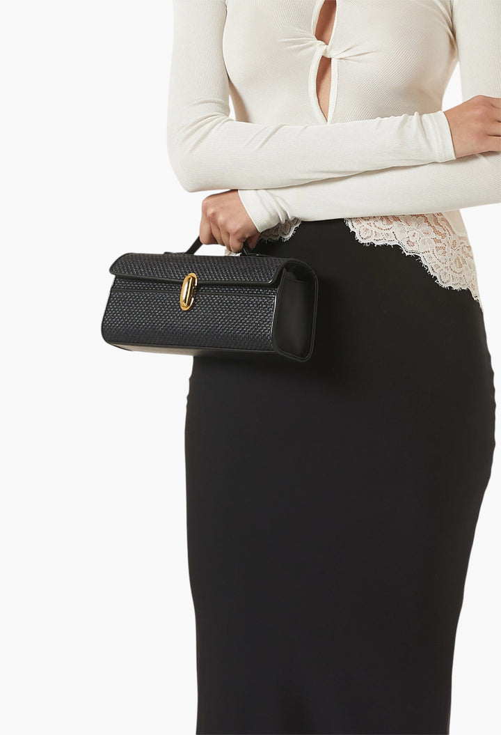 Slim Symmetry Pochette in Woven Raffia - GLAM MODA