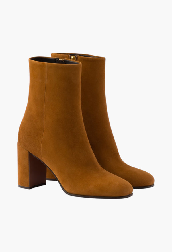 Cognac - Suede Booties