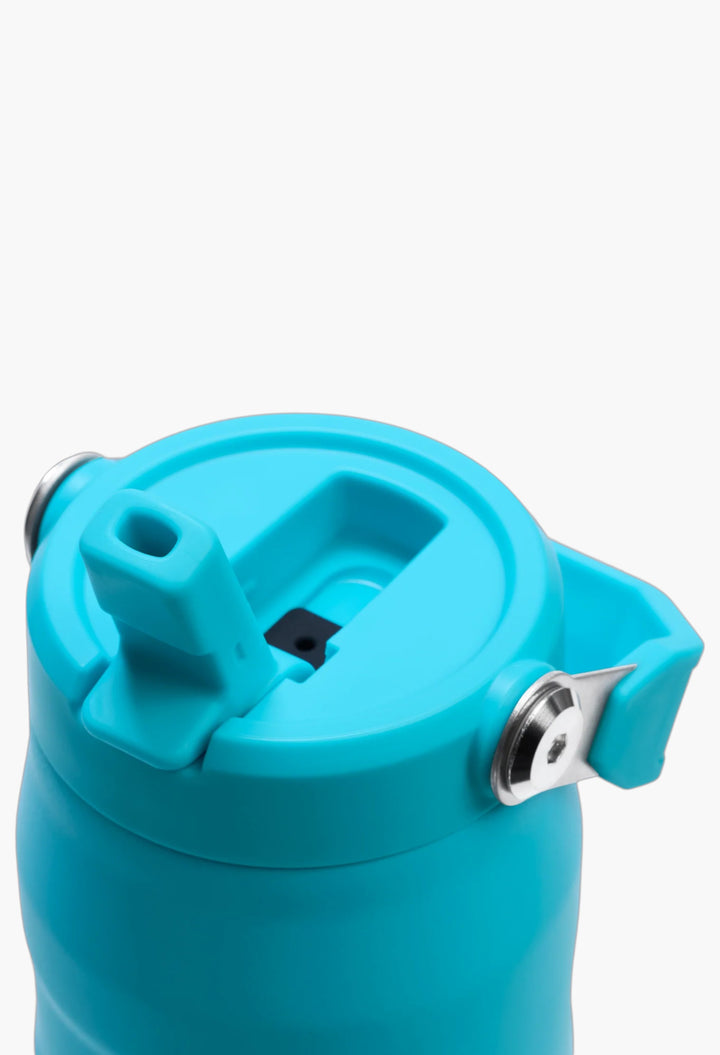 The IceFlow™ Bottle with Flip Straw Lid - GLAM MODA