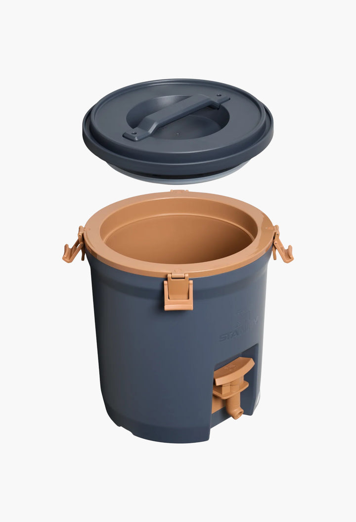 Adventure Fast Flow Water Jug 2G - GLAM MODA