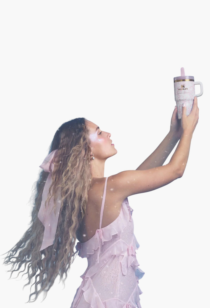 Stanley 1913 x LoveShackFancy Holiday Quencher® ProTour Flip Straw Tumbler | 20 OZ - GLAM MODA