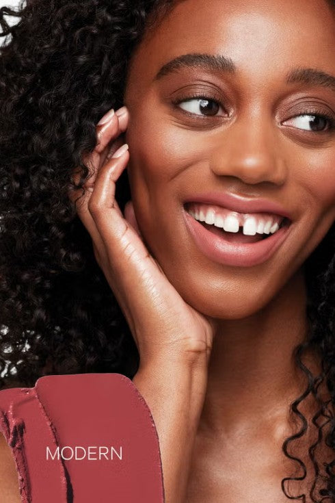 Modern - Lip Blur Soft-Matte Hydrating Lipstick