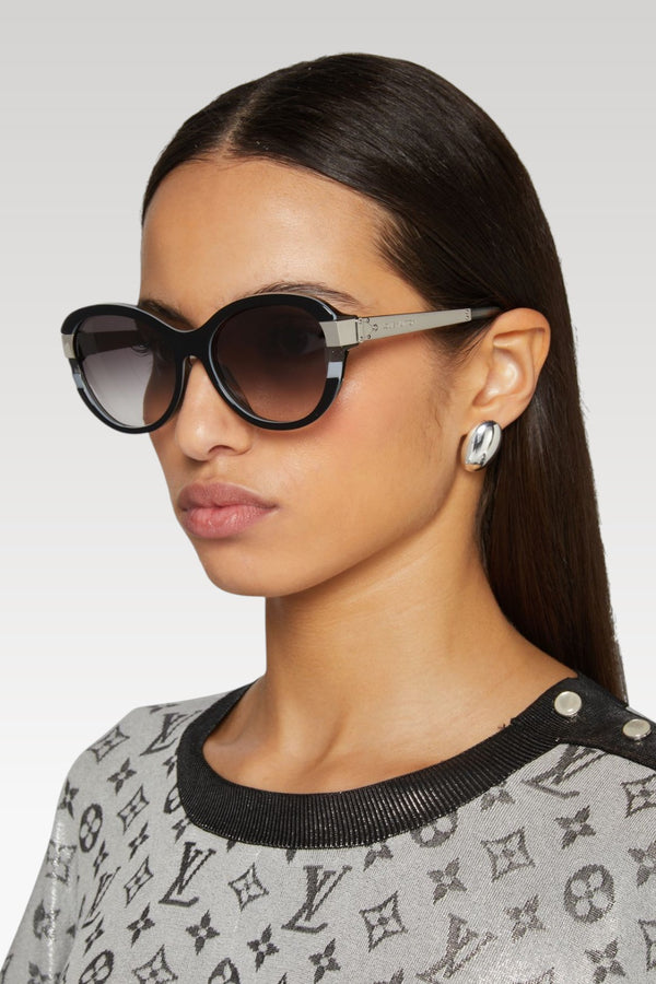 Petit Soupçon Cat Eye Sunglasses