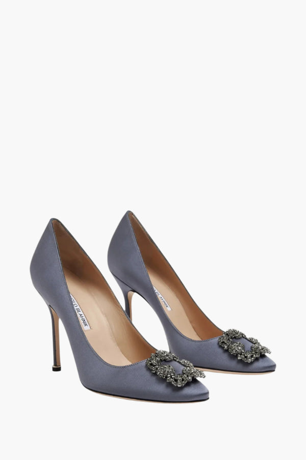 MANOLO BLAHNIK Hangisi Satin Pumps
