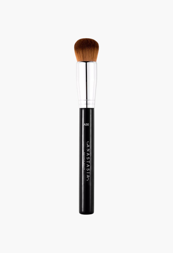 A30 Pro Domed Kabuki Brush