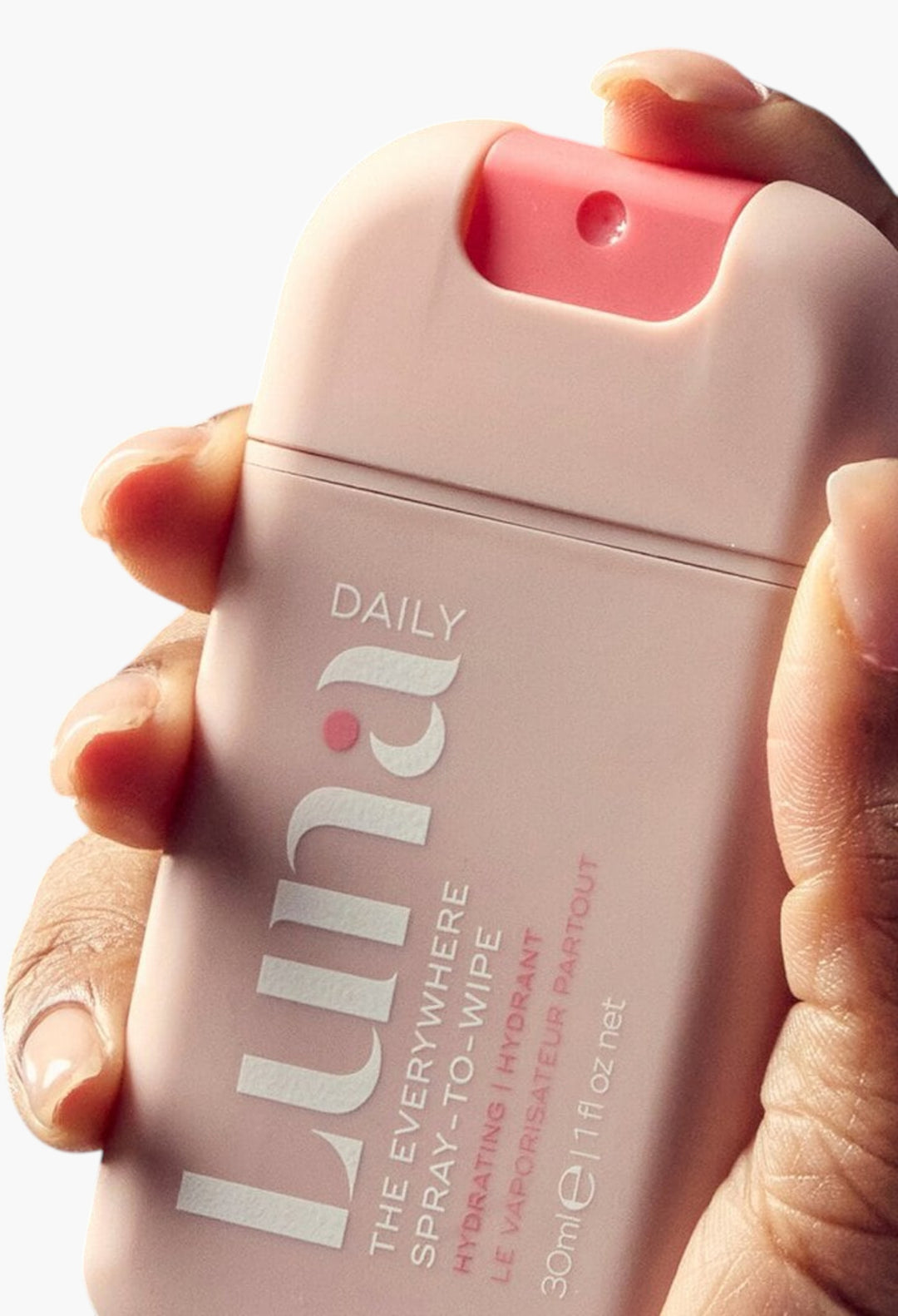 The Hydrating Everywhere Spray-To-Wipe With Prebiotics + Vitamins C & E - GLAM MODA