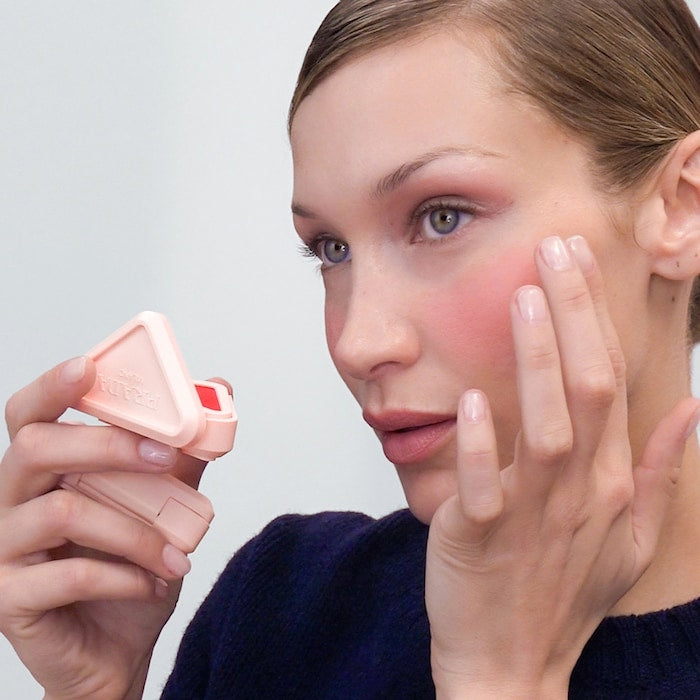 Touch Cream-To-Powder Soft Blur Longwear Blush - GLAM MODA