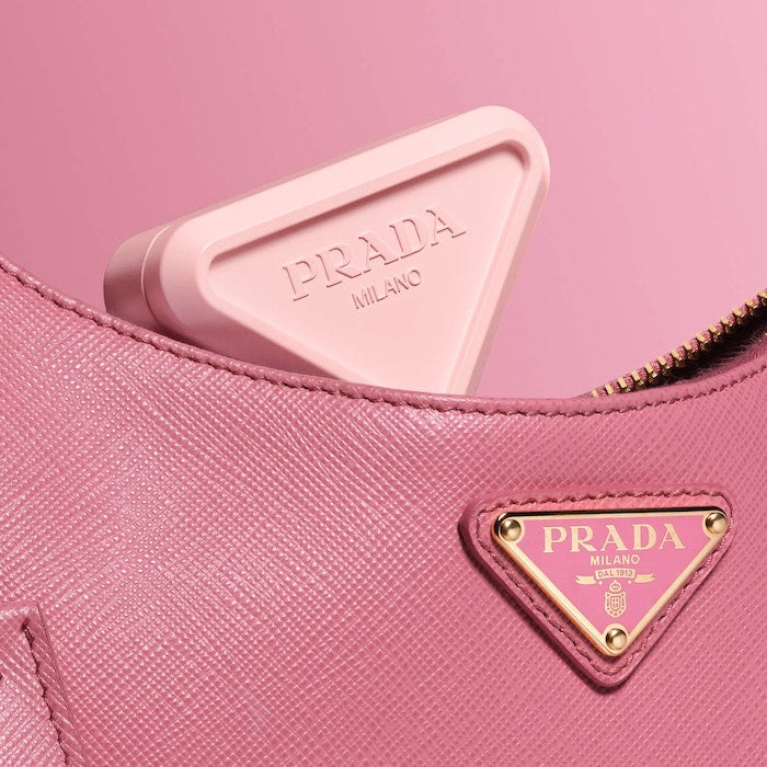 Touch Cream-To-Powder Soft Blur Longwear Blush - GLAM MODA