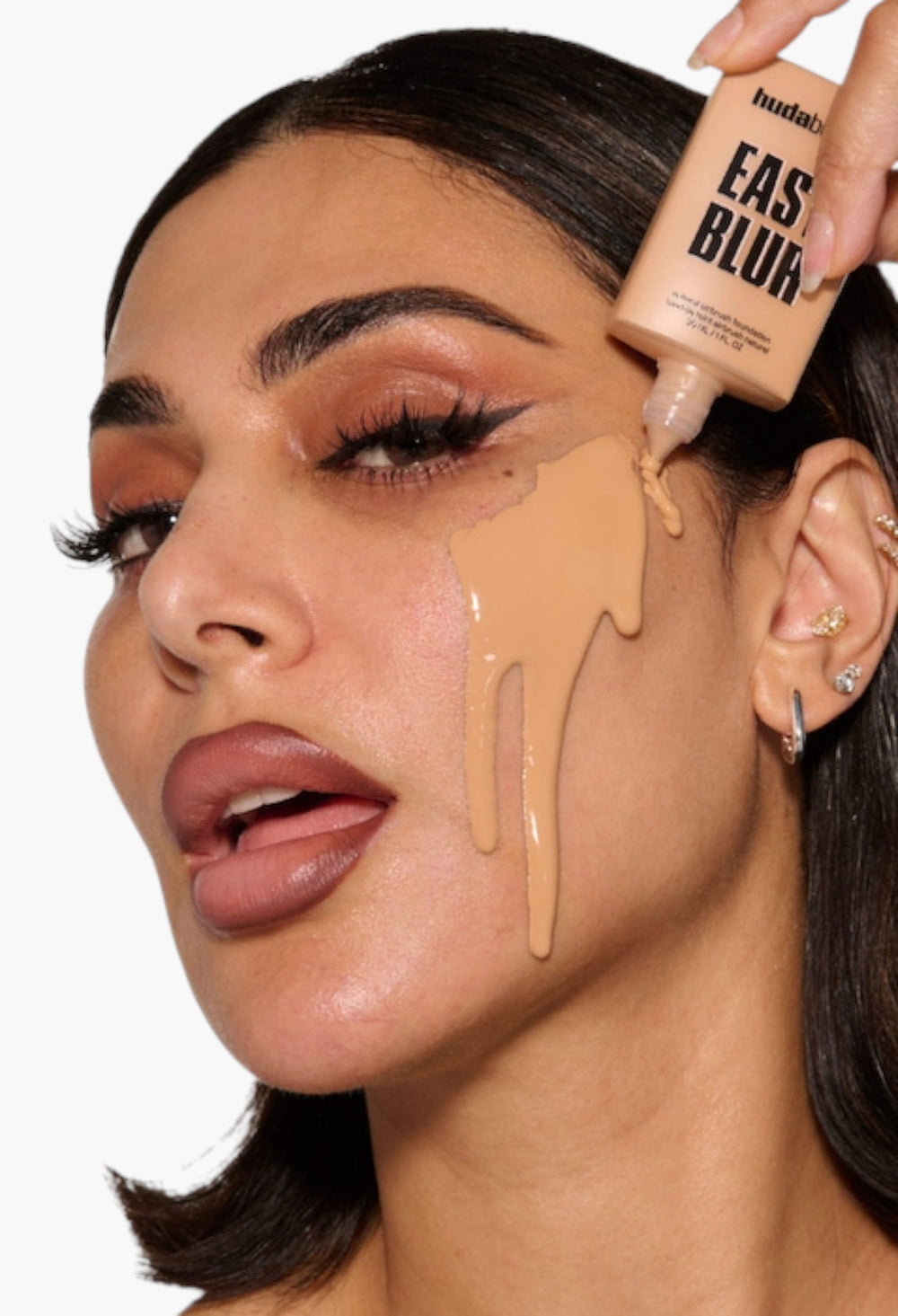Easy Blur Natural Airbrush Foundation with Niacinamide - GLAM MODA