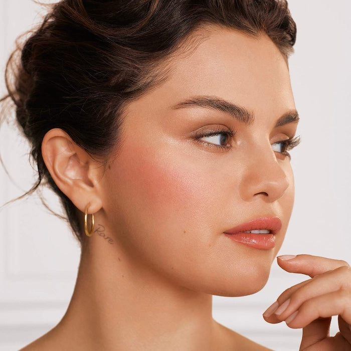 Positive Light Liquid Luminizer Highlight - GLAM MODA