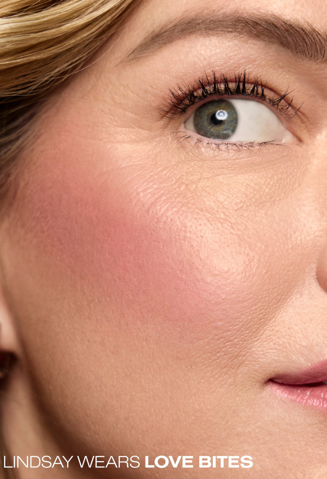 Coming In Hot - Blurring Pressed-Mousse Blush - GLAM MODA