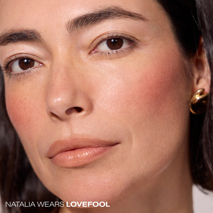 Coming In Hot - Blurring Pressed-Mousse Blush - GLAM MODA