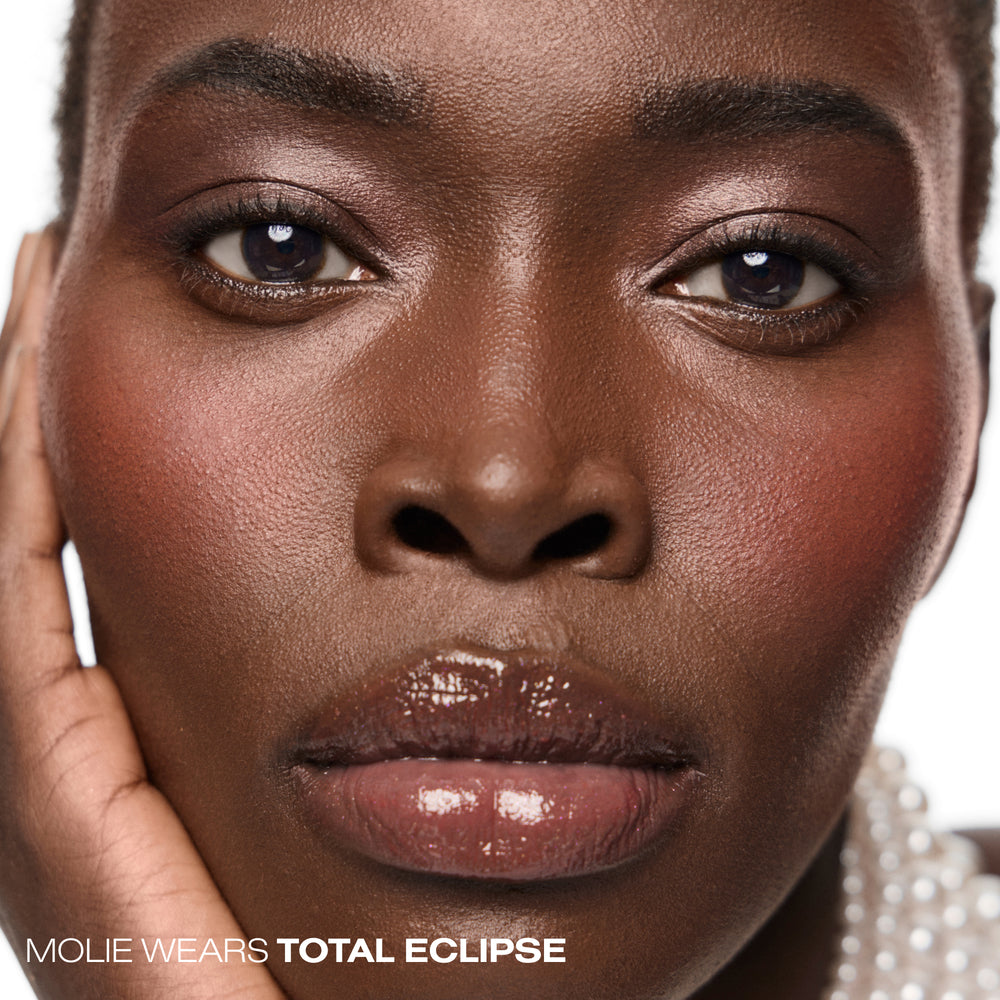 Coming In Hot - Blurring Pressed-Mousse Blush - GLAM MODA