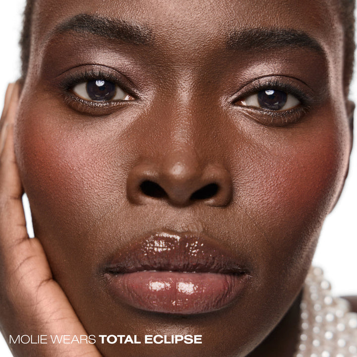 Coming In Hot - Blurring Pressed-Mousse Blush - GLAM MODA