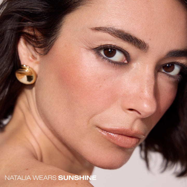 Coming In Hot - Blurring Pressed-Mousse Blush - GLAM MODA