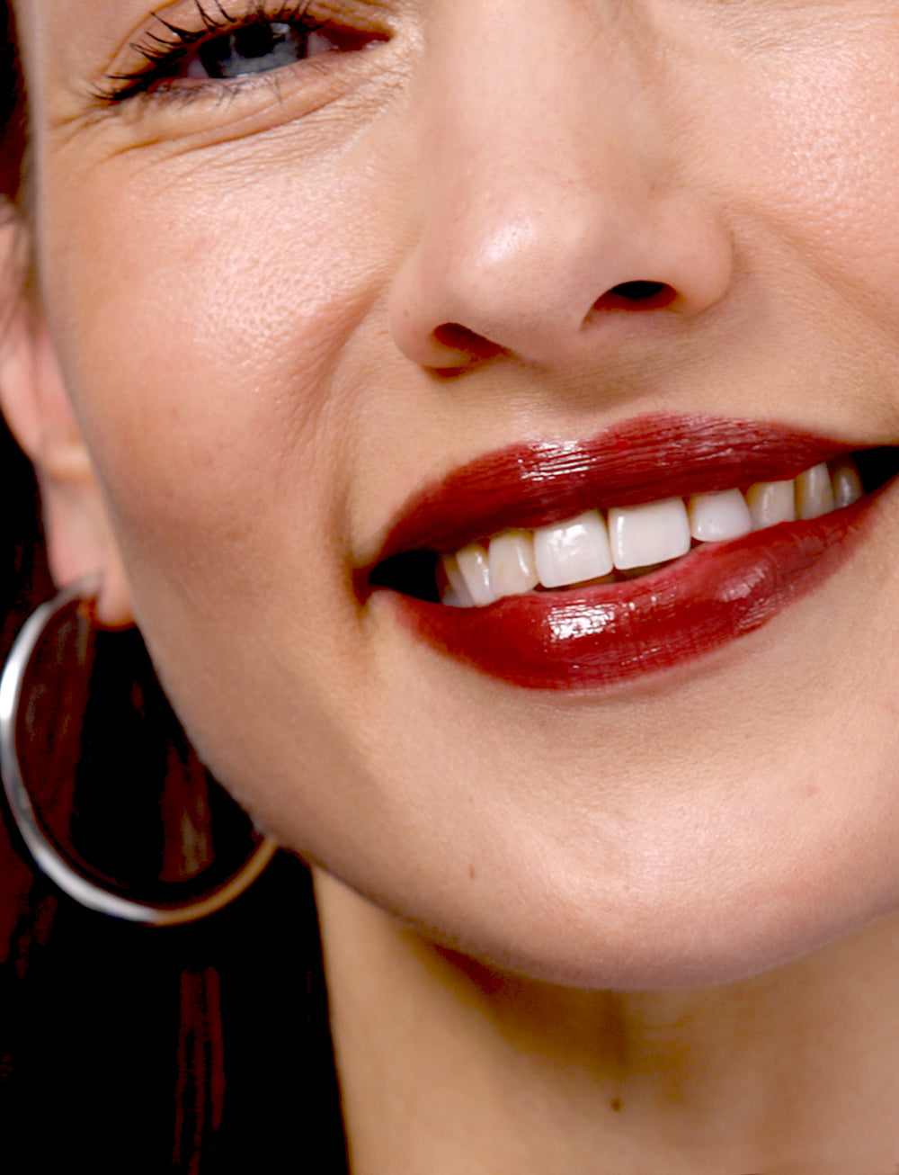 No Further Questions - High Glide Peptide Lip Gloss - GLAM MODA