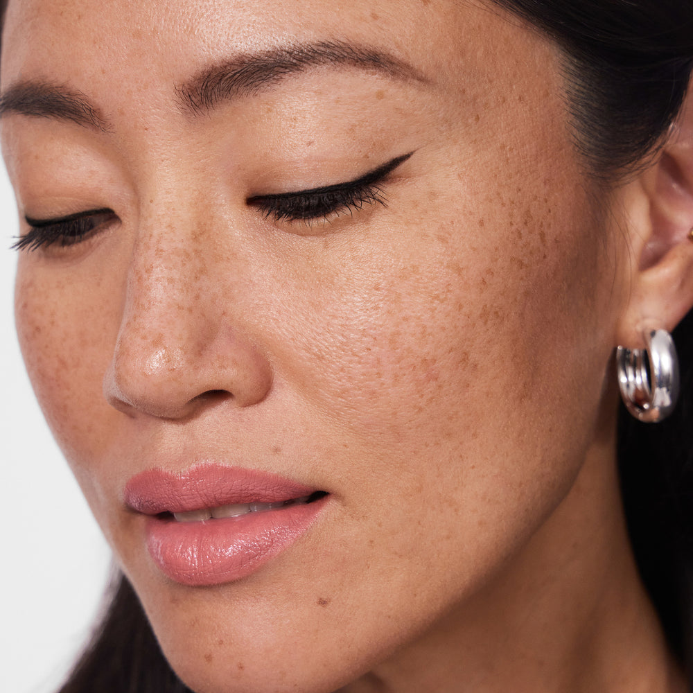 Eyes Up - Creamy Kajal Longwear Liner - GLAM MODA