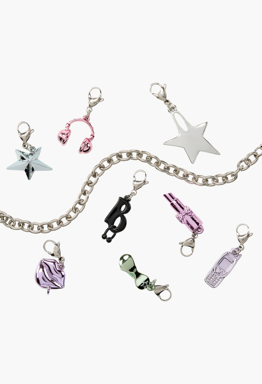 Bratz Charmz Cloe Fashion Doll With Collectible Charm Bracelet - GLAM MODA