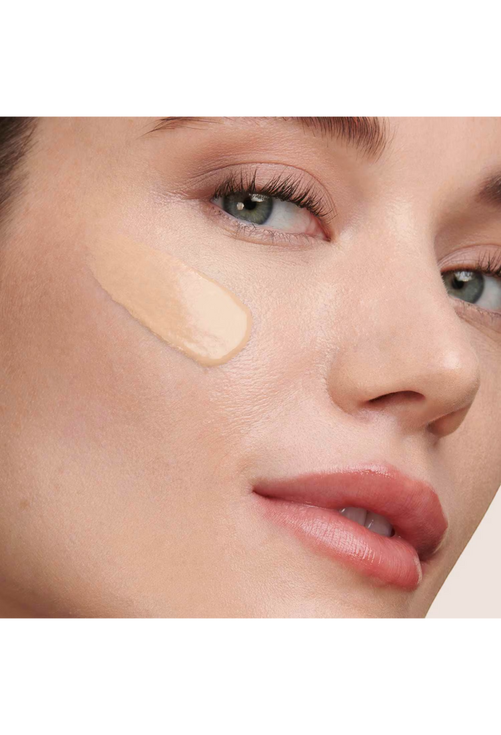 Luminous Silk Foundation - GLAM MODA