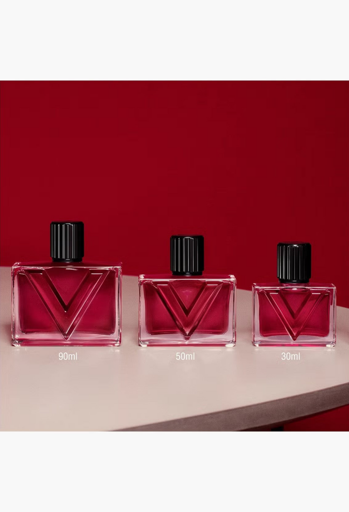 GLAM MODA Valentino Vendetta Donna Eau de Parfum in three different sizes with red liquid and architectural V glass