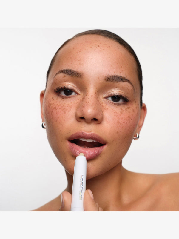Wonder Blading 3in1 Lip Scrub 3g