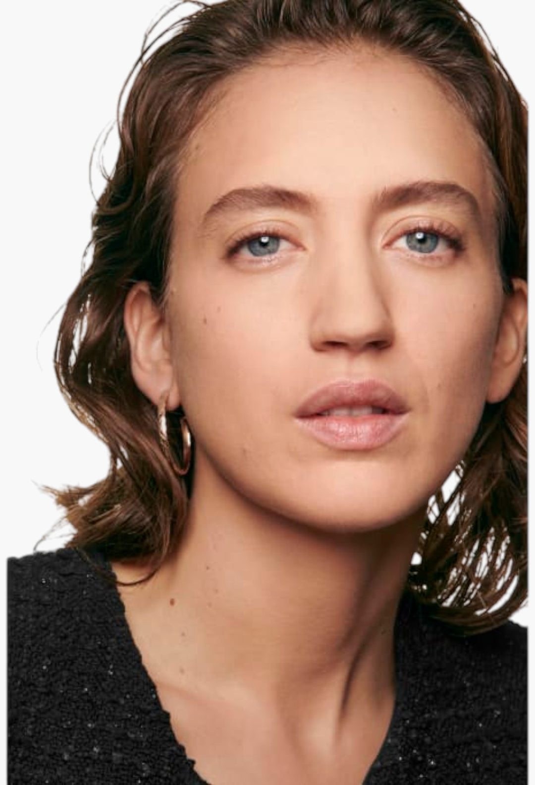 Chanel Les Beiges Healthy Glow Sheer Powder - GLAM MODA