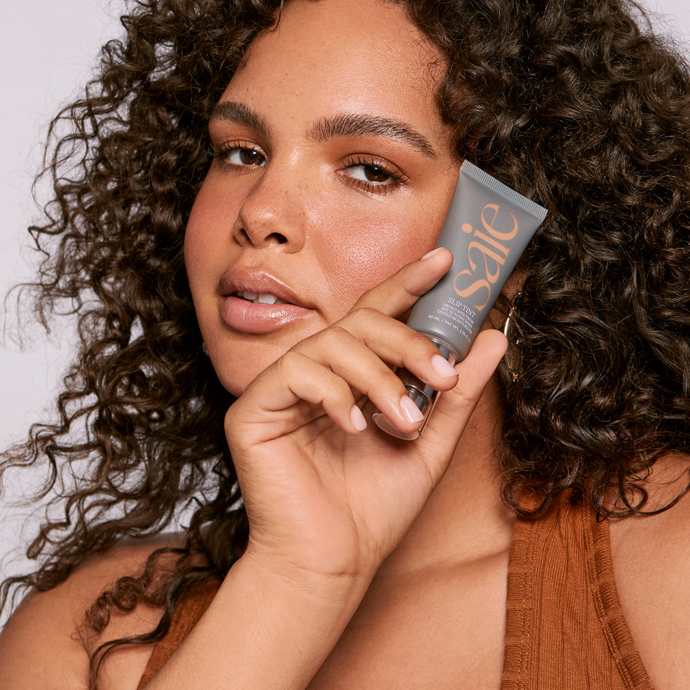 06 - Slip Tint - Lightweight Tinted Moisturizer With Hyaluronic Acid - GLAM MODA