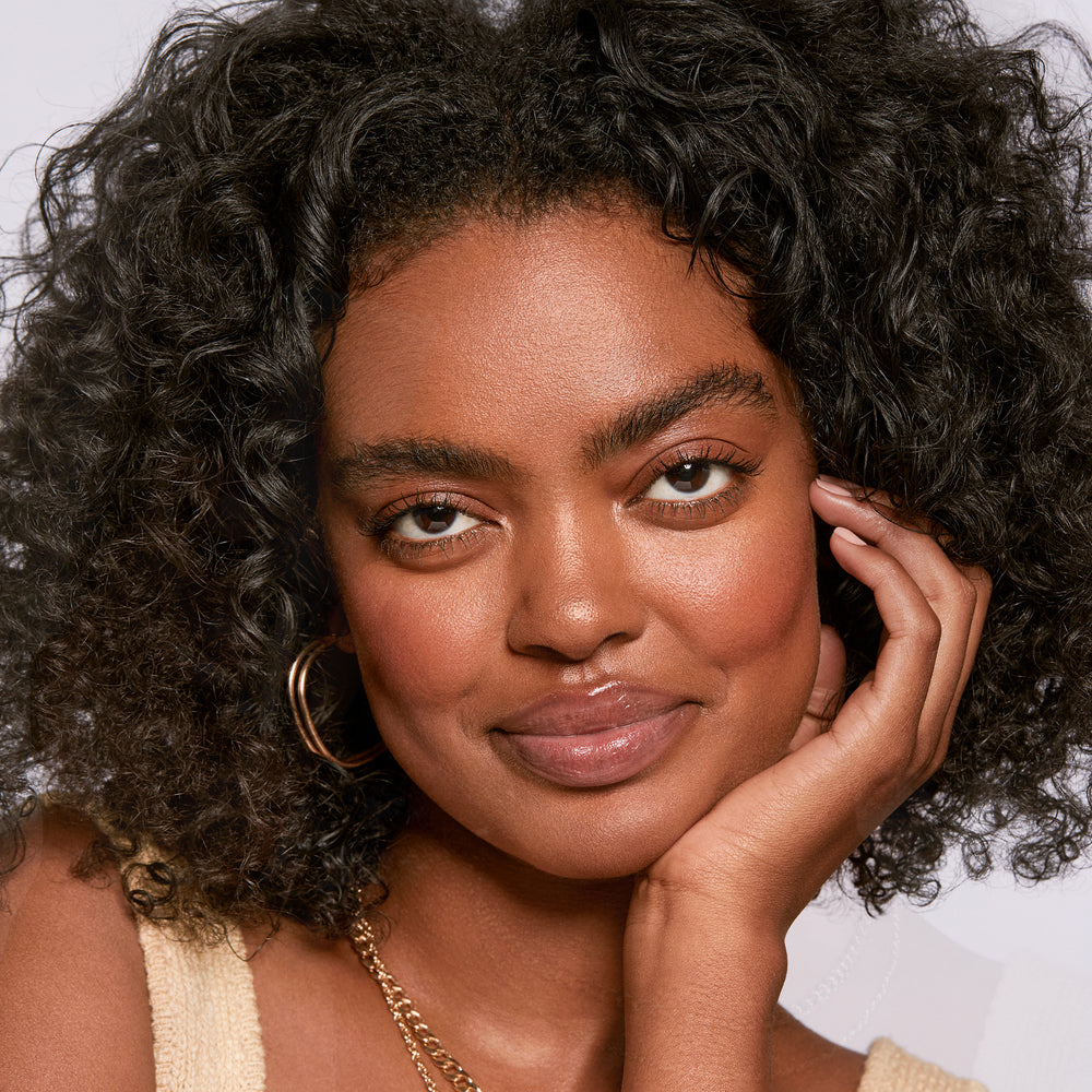 08 - Slip Tint - Lightweight Tinted Moisturizer With Hyaluronic Acid - GLAM MODA